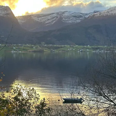Pensión Casa Hauge - Fjord View