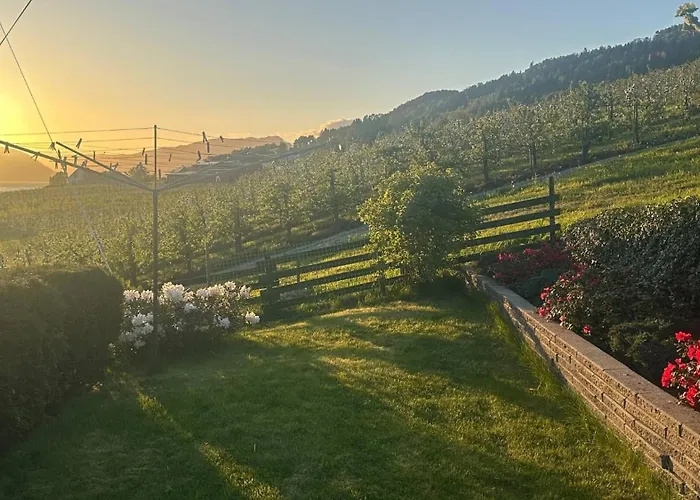 Πανσιόν Casa Hauge - Fjord View Sandane