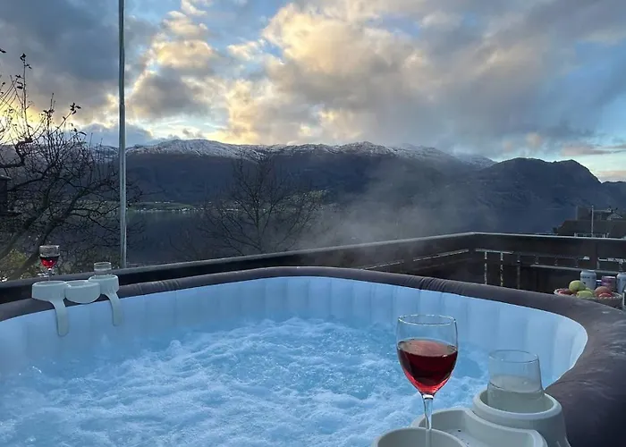 Casa Hauge - Fjord View *